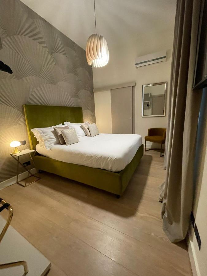 The One Napoli Luxury Apartment Exterior photo